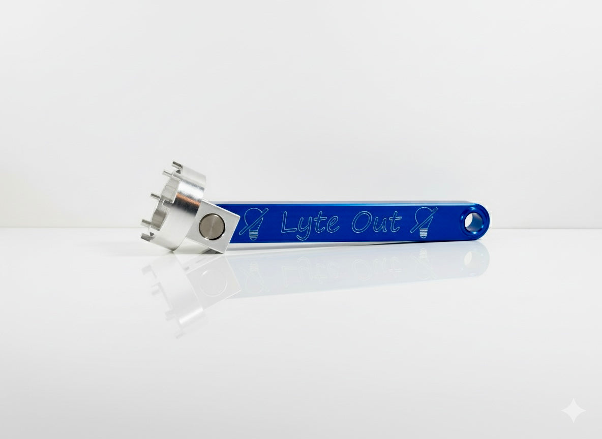 Jandy Light removal tool